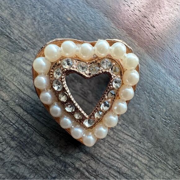 Vintage Pin Faux Pearl and Faux Diamond Gold Tone - Picture 1 of 5